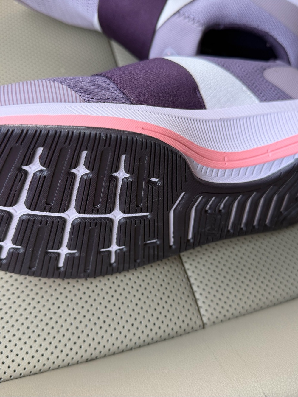 Skechers Ultra Flight Slip-On in Lavender and Dark Purple - Picture 7 of 7